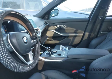 2021 BMW 3 Series 330E from USA, damaged, VIN 3MW5P7J02M8B56252